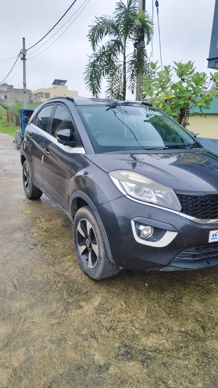 Tata Nexon - Photo 3