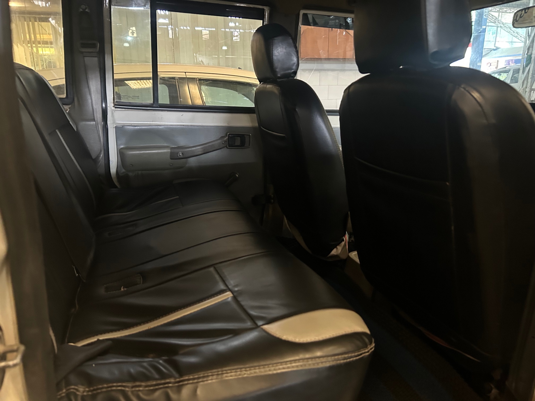 Mahindra Bolero - View 6