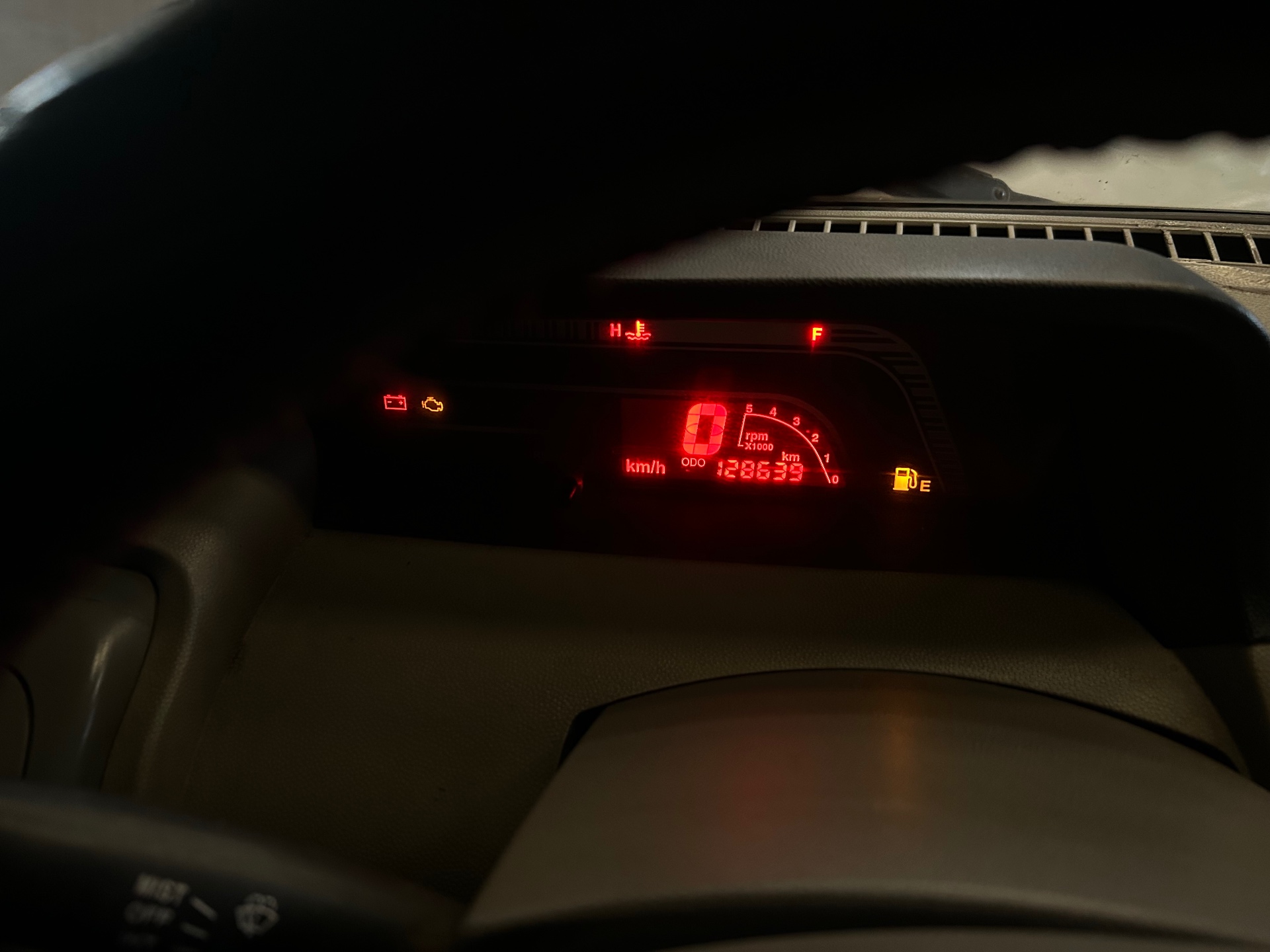 Mahindra Bolero - View 8