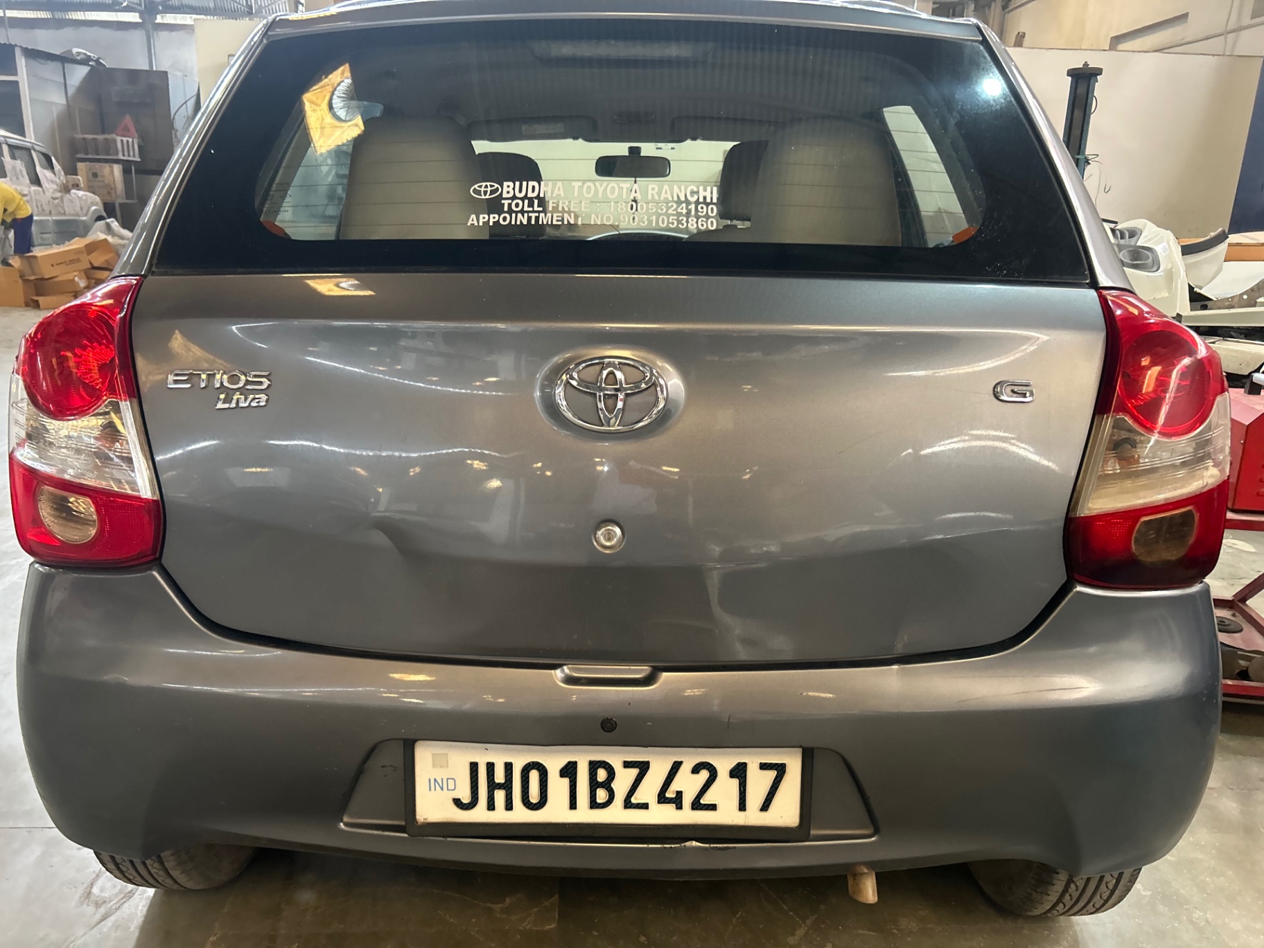 Toyota Etios - View 5