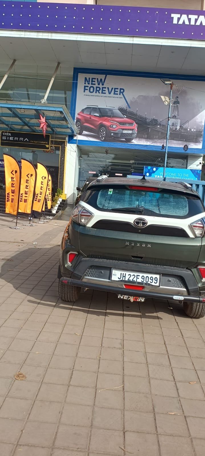 Tata Nexon - Photo 2