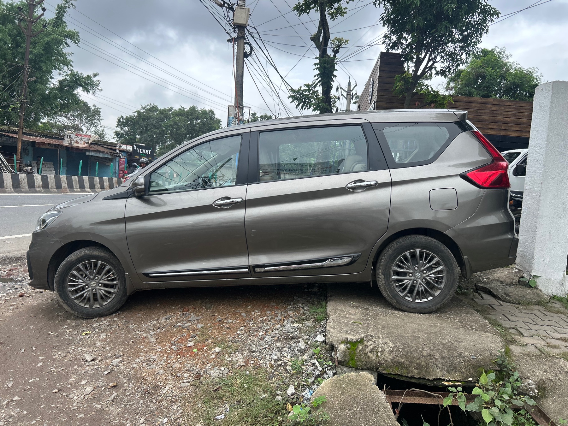 Maruti Suzuki Ertiga - View 3