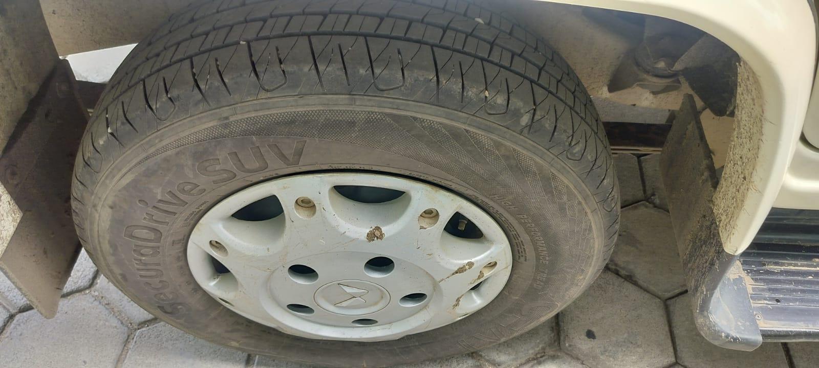 Mahindra Bolero - Photo 2