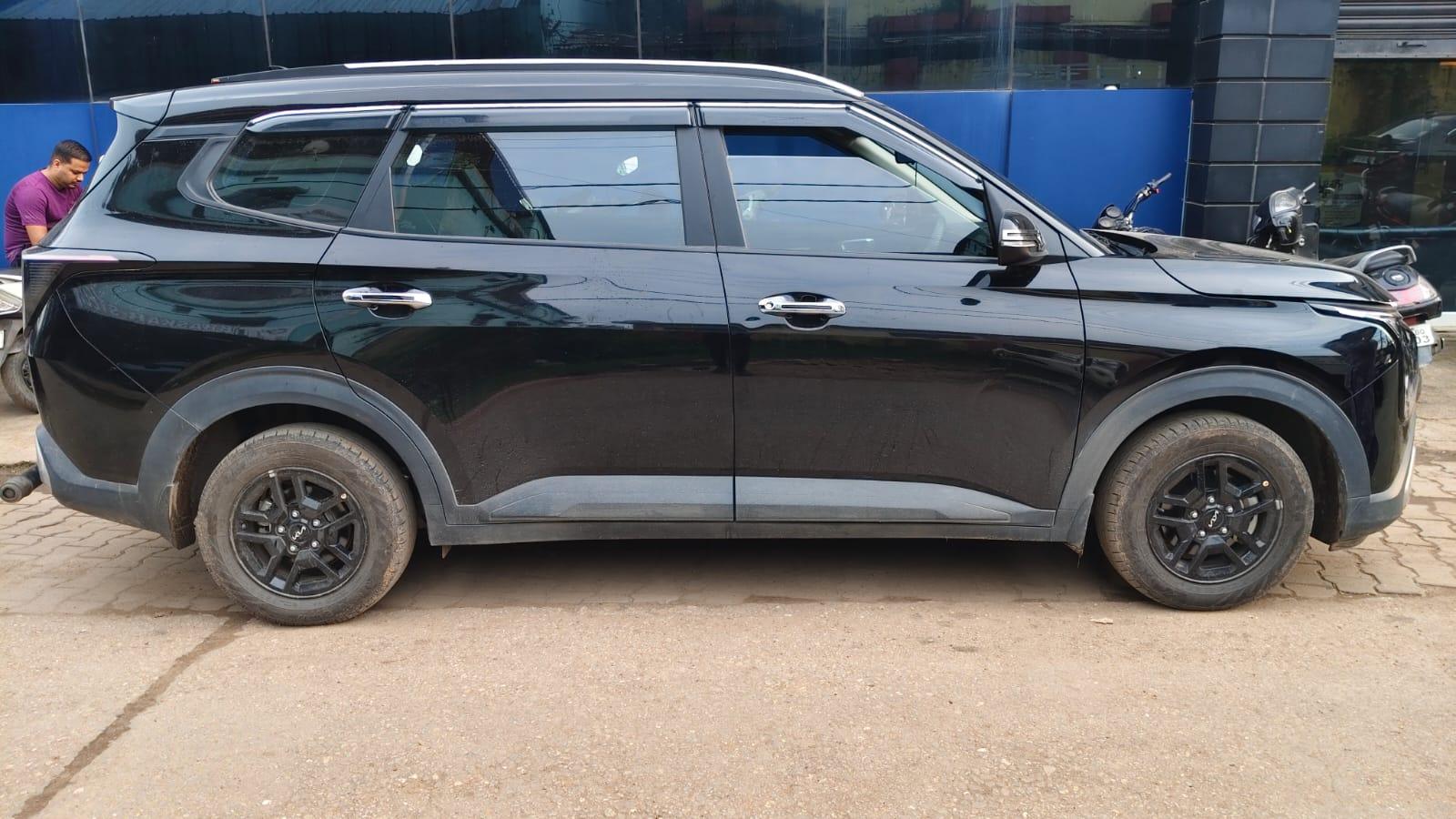 Kia CARENS CLAVIS - Photo 5