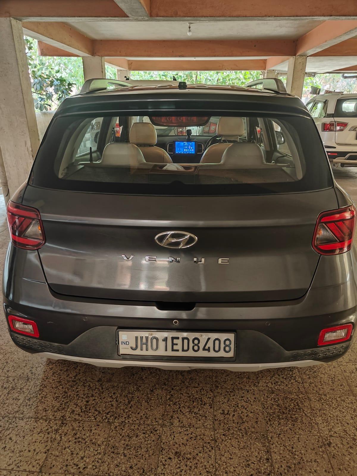 Hyundai Venue - Photo 6