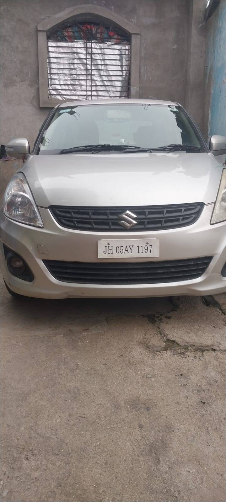 Maruti Suzuki Dzire - Photo 3