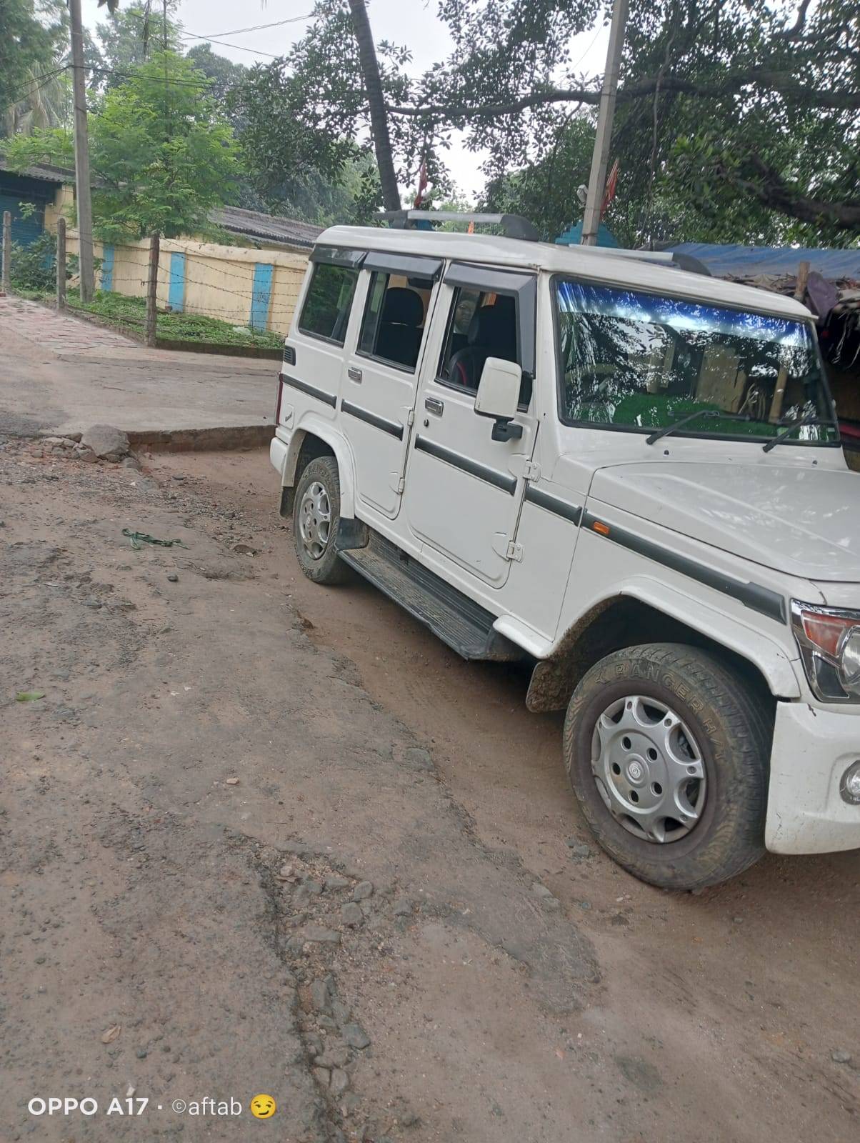 Mahindra Bolero - Photo 2