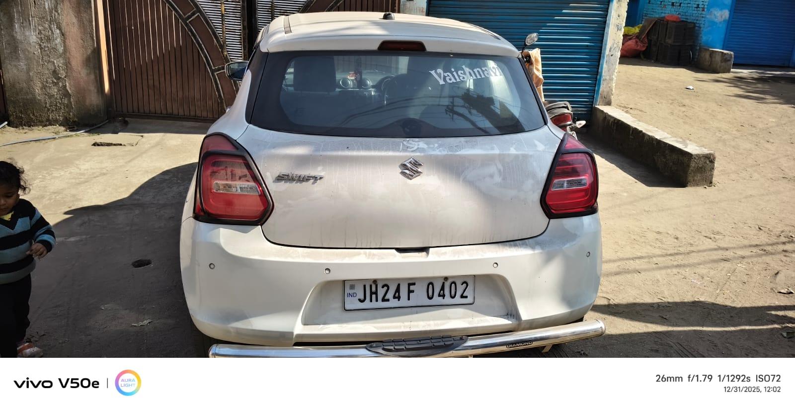 Maruti Suzuki Swift - Photo 4