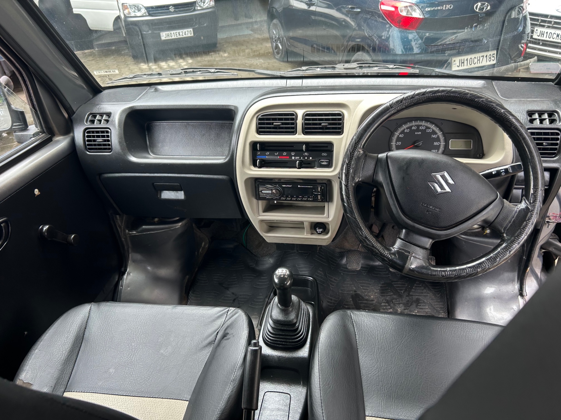 Maruti Suzuki Eeco - View 8