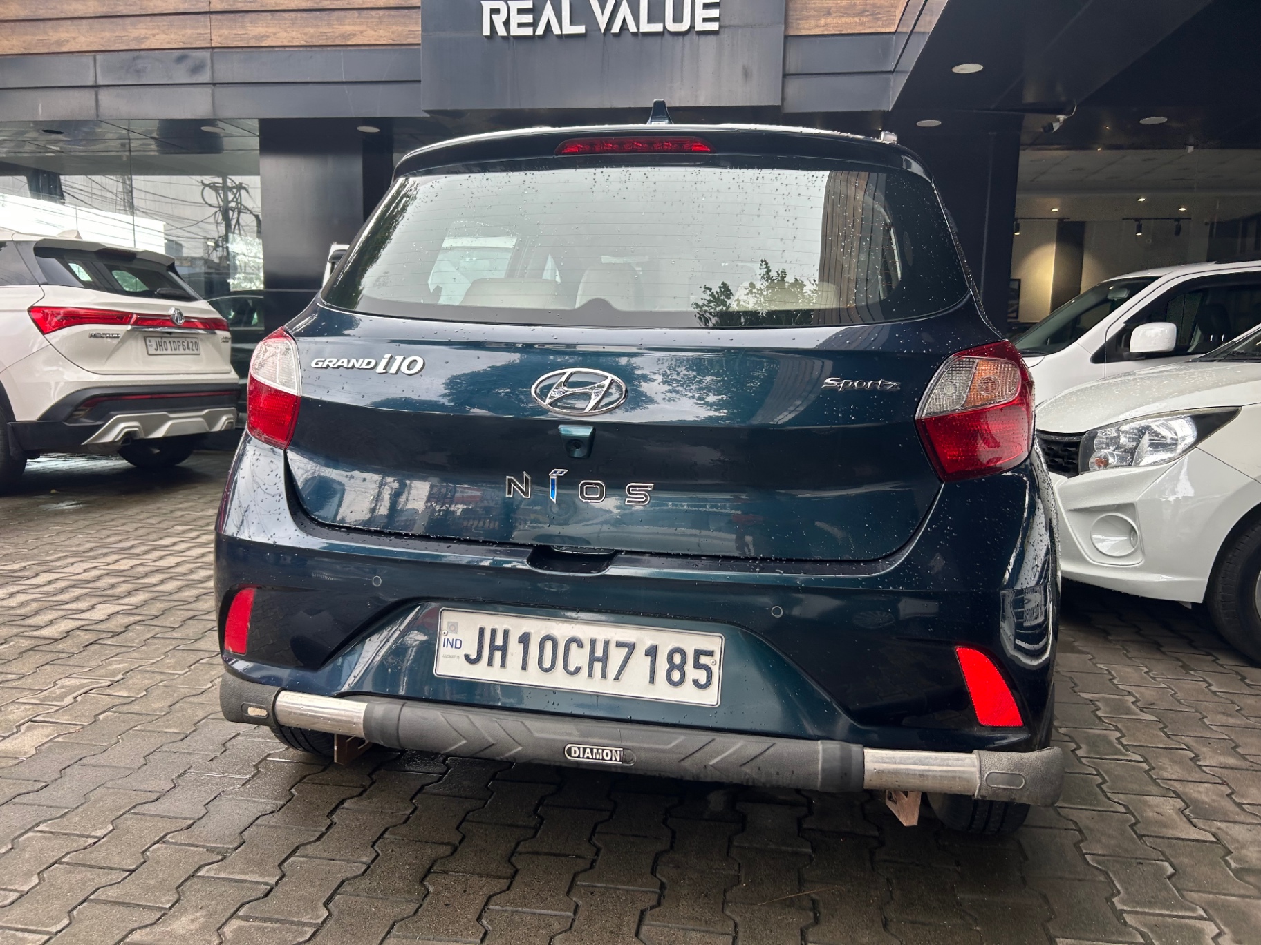 Hyundai Grand i10 - View 3