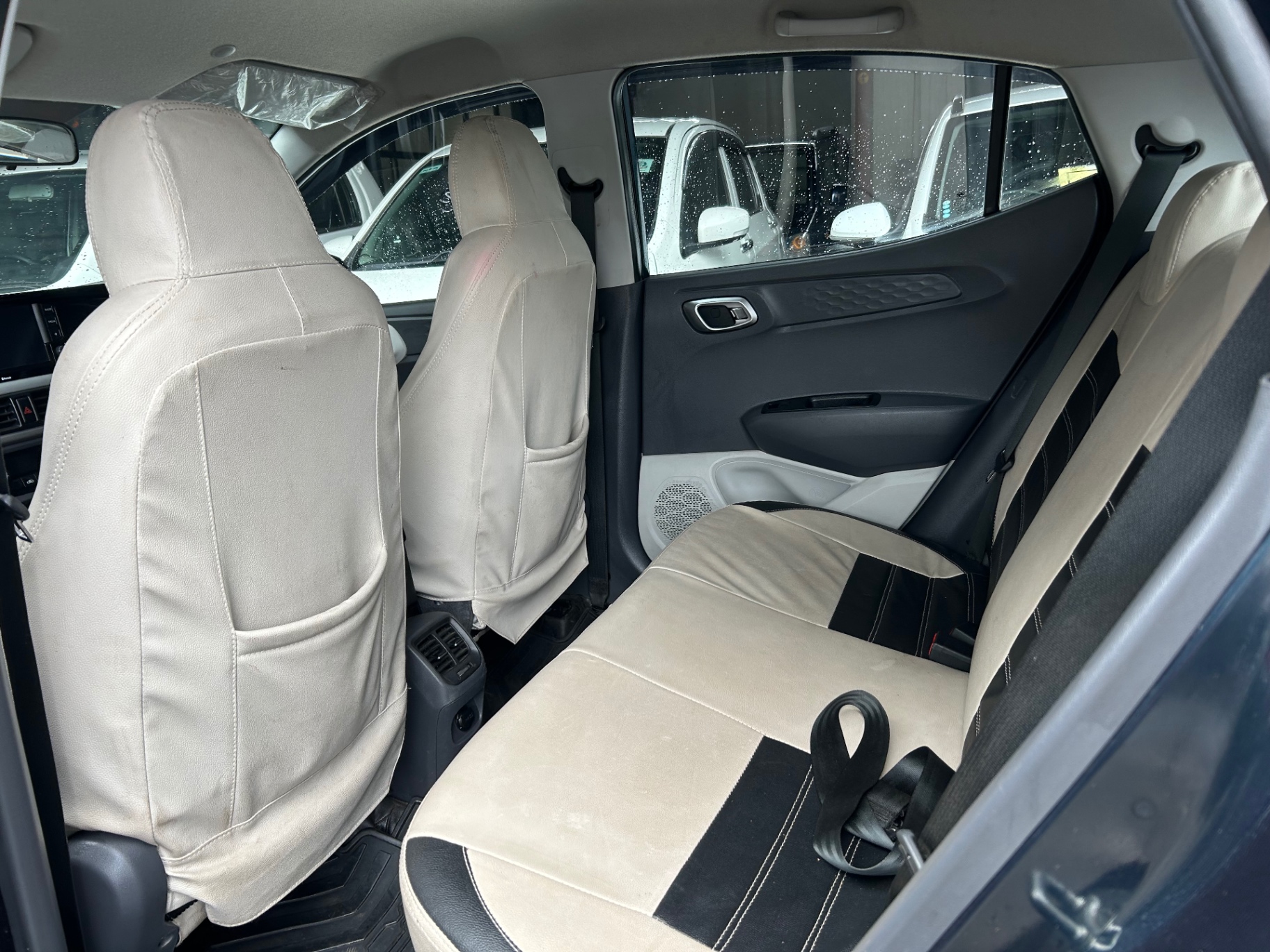 Hyundai Grand i10 - View 6