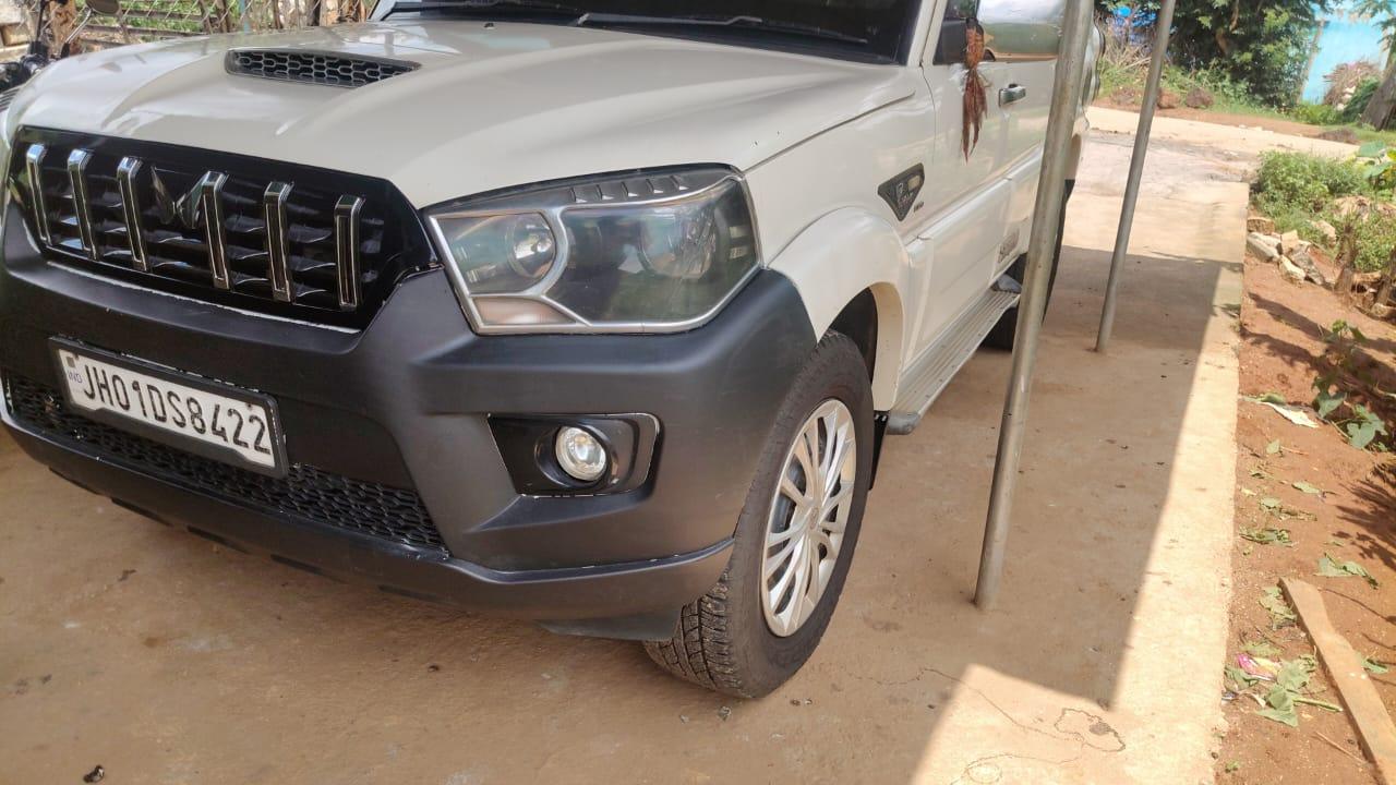 Mahindra Scorpio - Photo 2