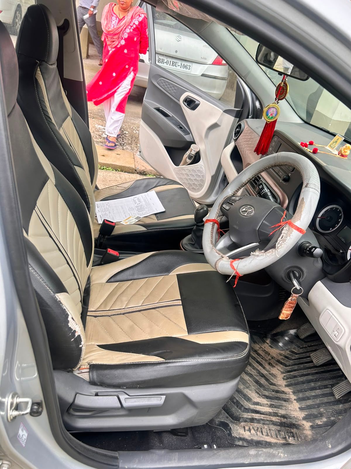 Hyundai Aura - Photo 4