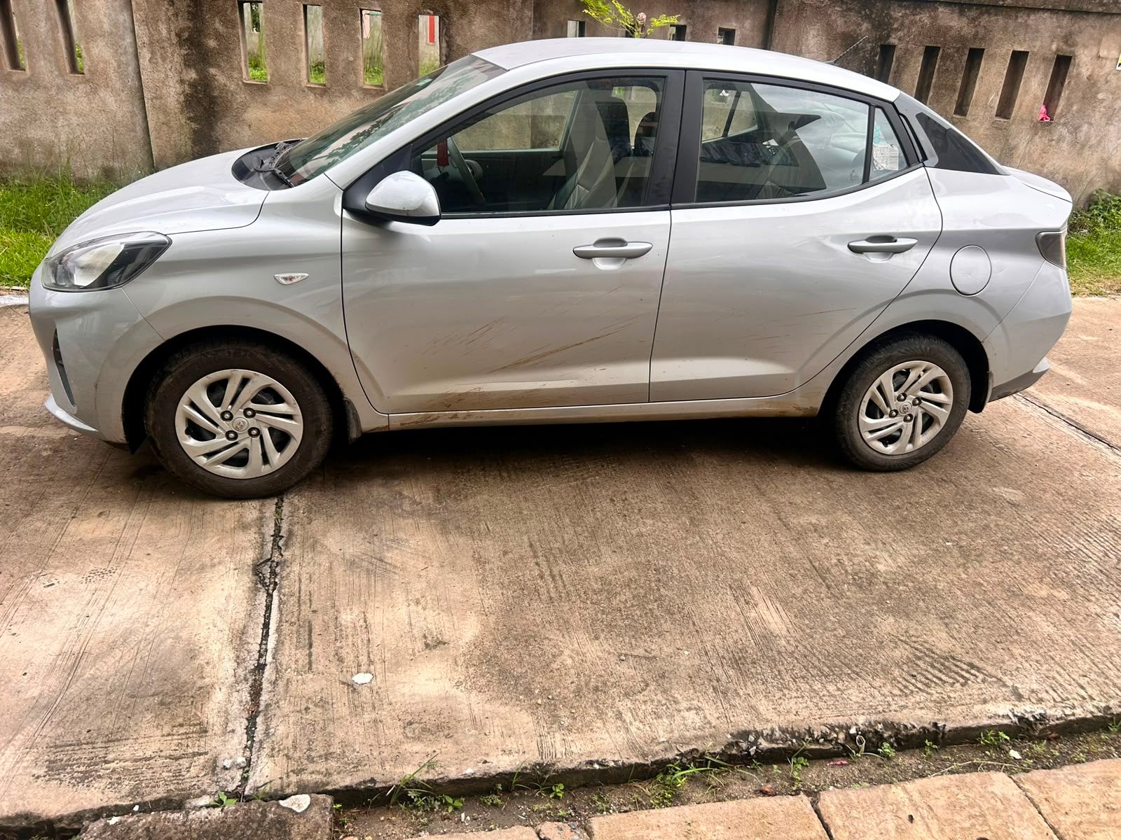 Hyundai Aura - Photo 6