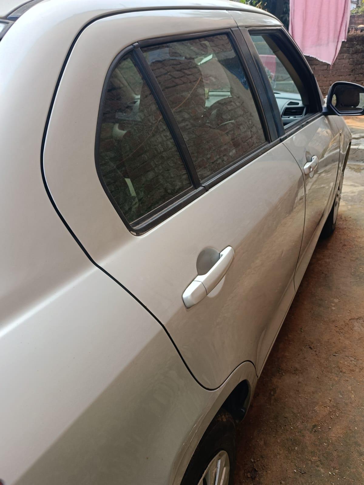 Maruti Suzuki Dzire - Photo 2