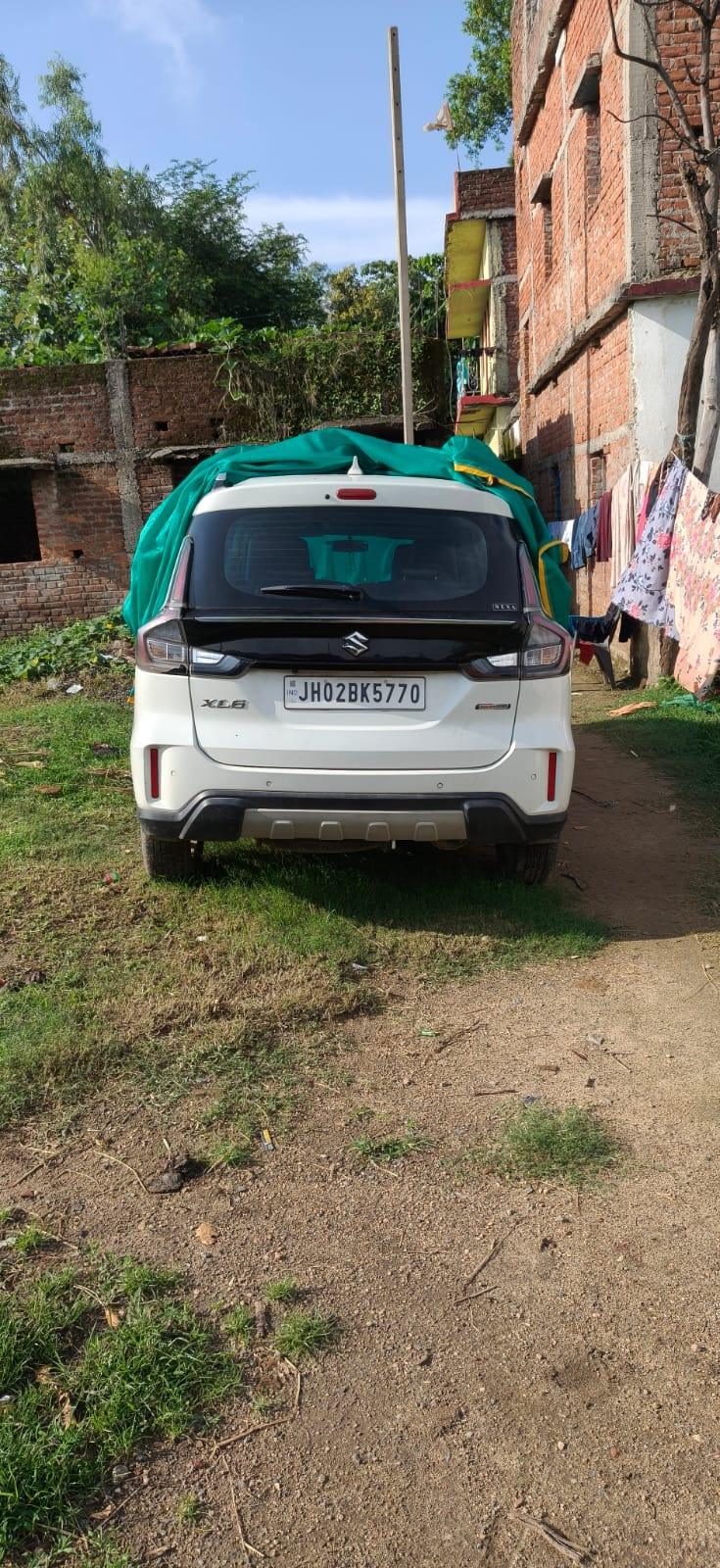 Maruti Suzuki XL6 - Photo 3