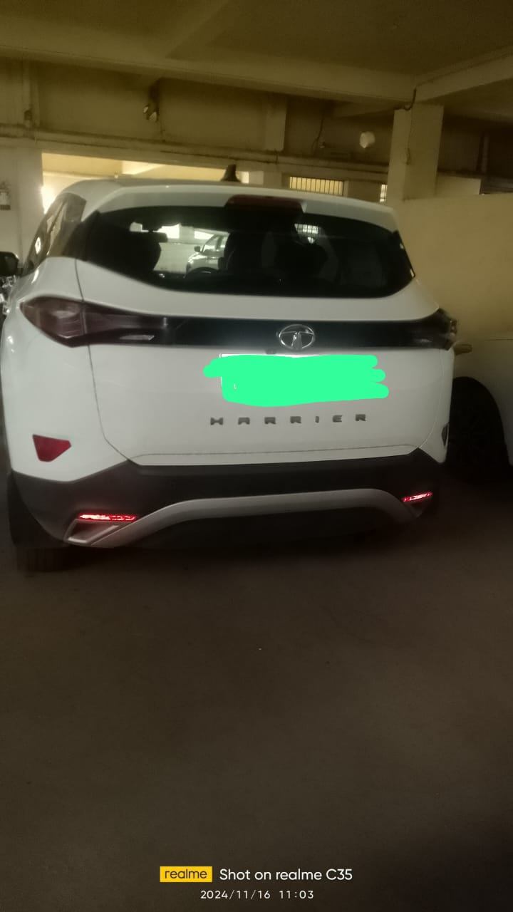 Tata Harrier - Photo 2