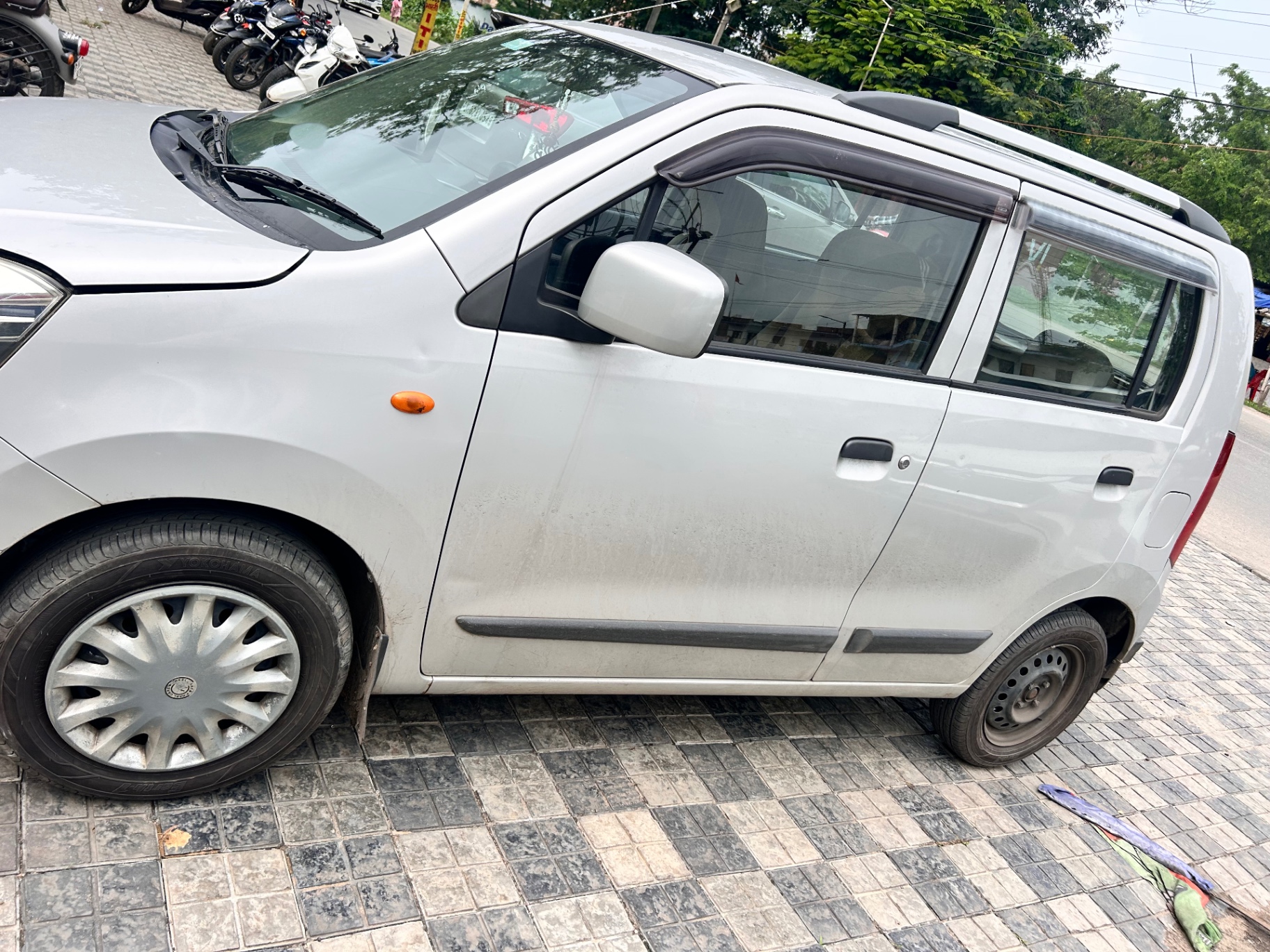 Maruti Suzuki WagonR - Photo 2