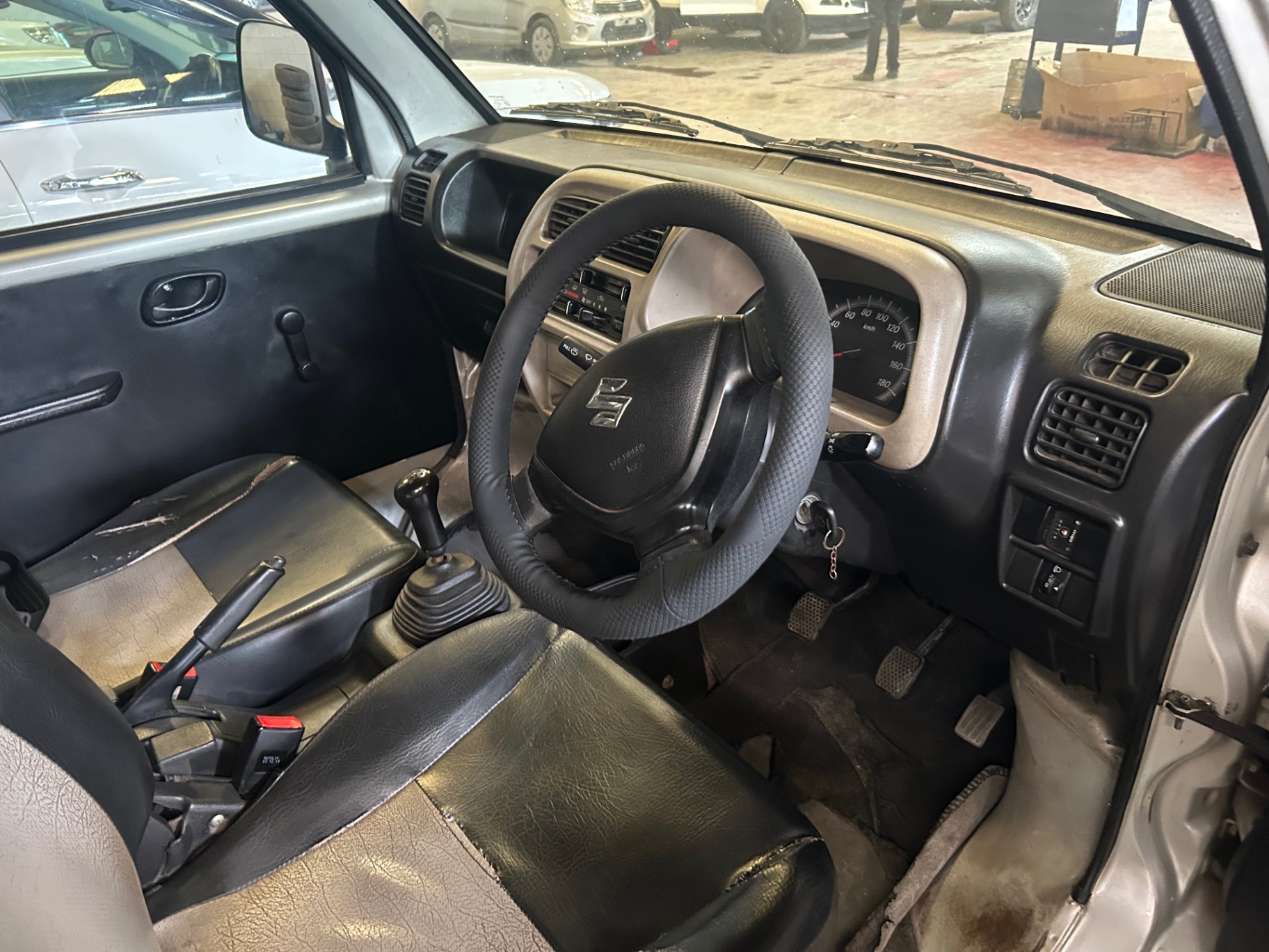 Maruti Suzuki Eeco - View 5