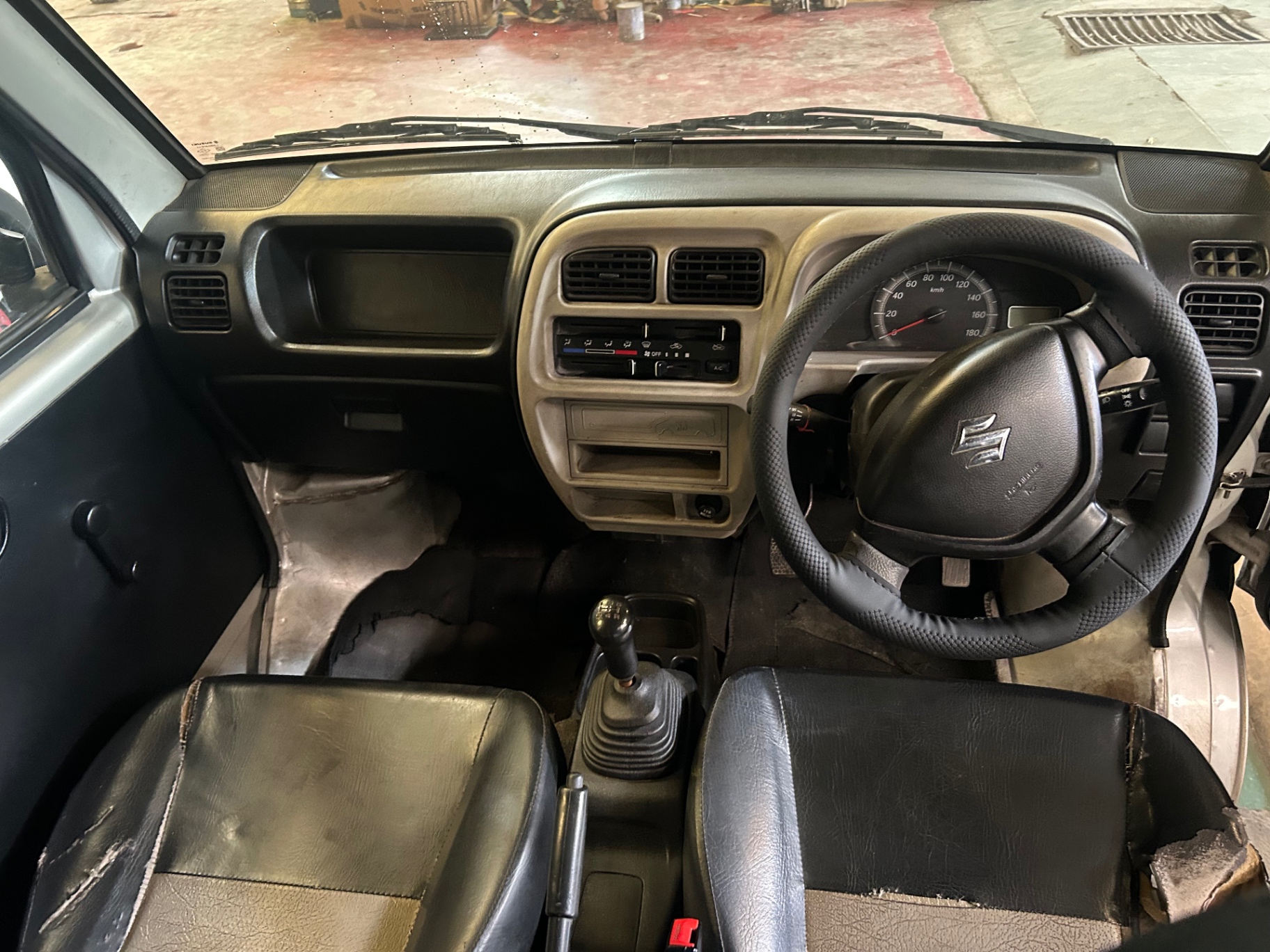 Maruti Suzuki Eeco - View 7