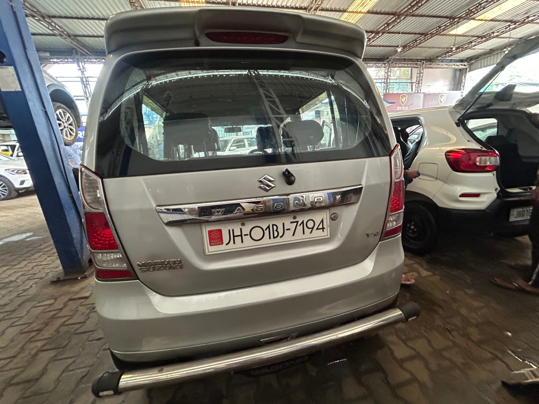 Maruti Suzuki WagonR - View 4