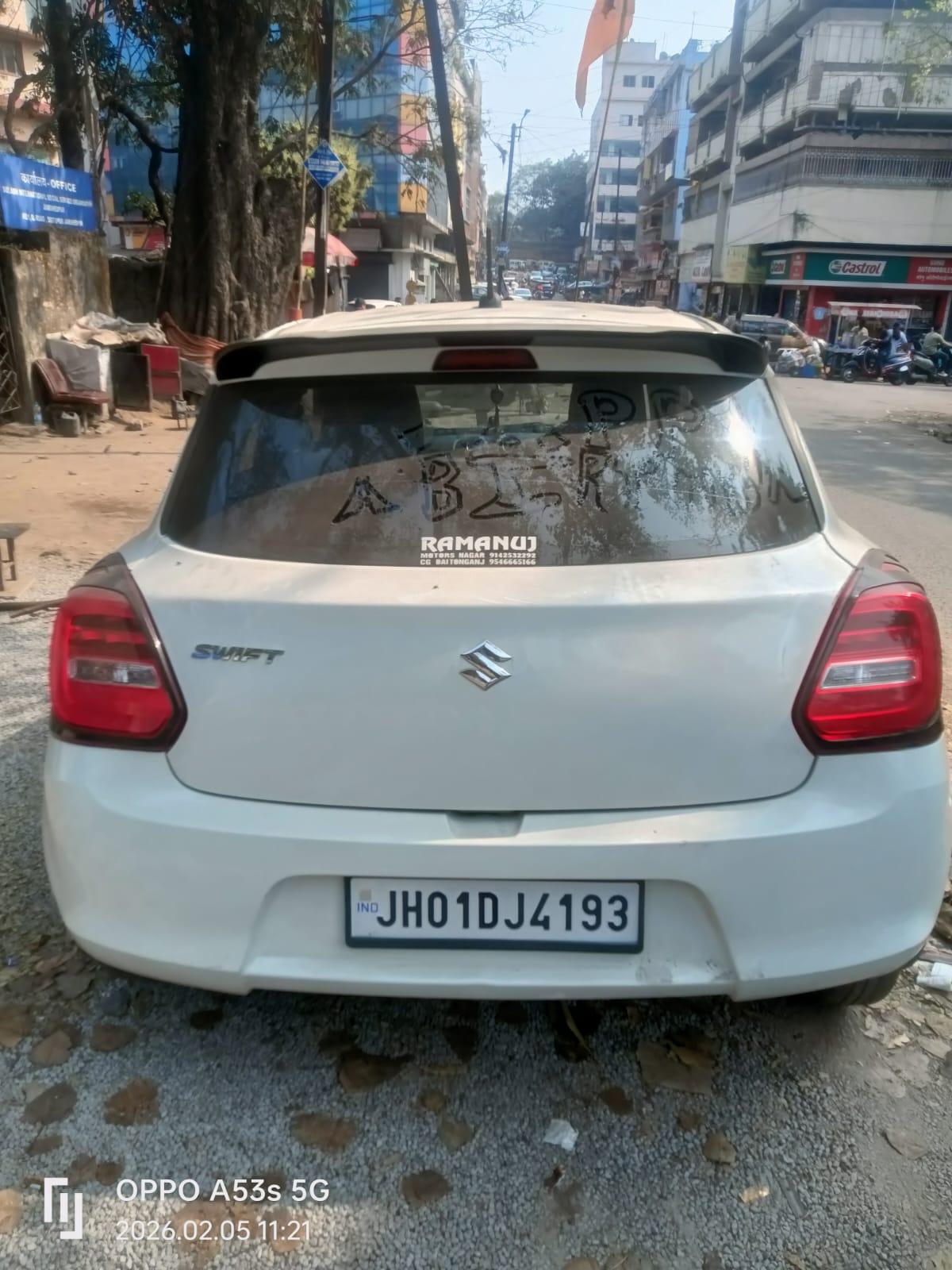 Maruti Suzuki Swift - Photo 4