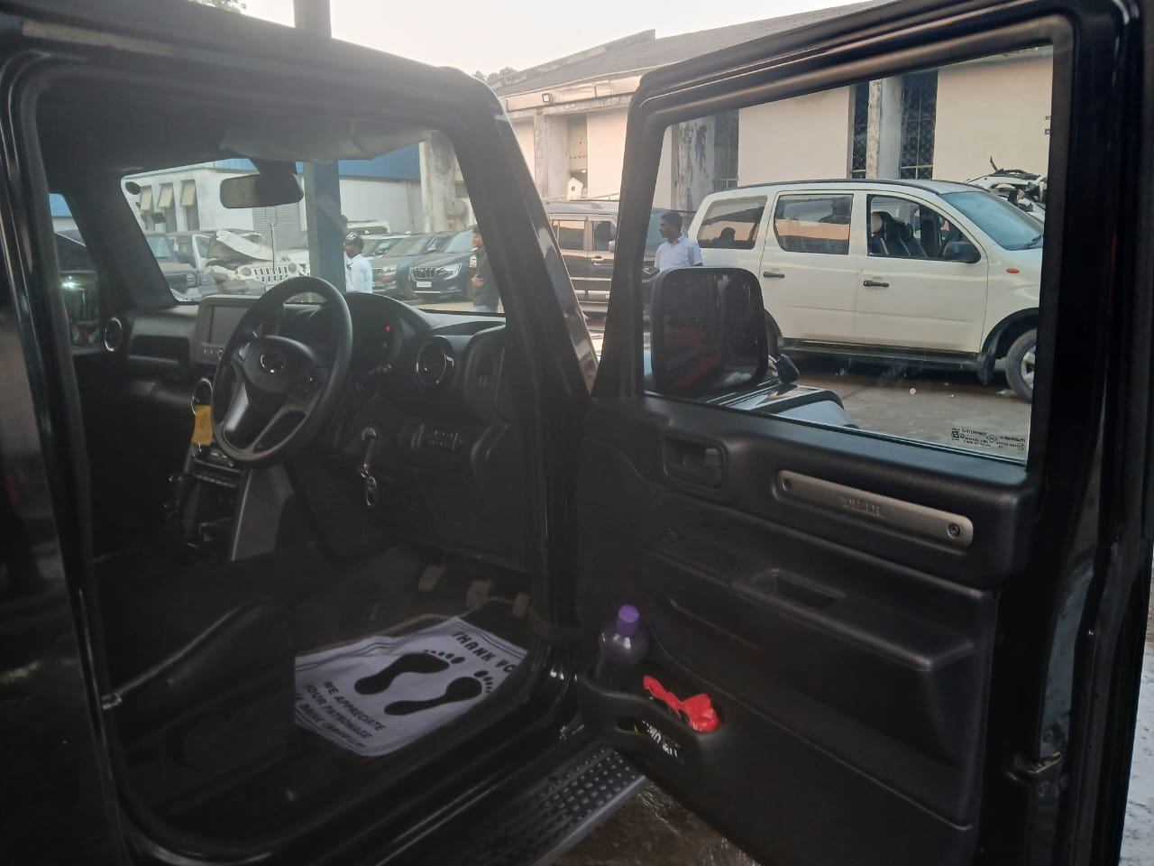 Mahindra Thar - Photo 3