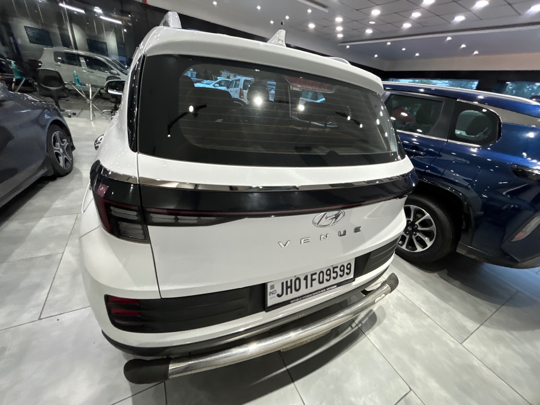 Hyundai Venue - View 4
