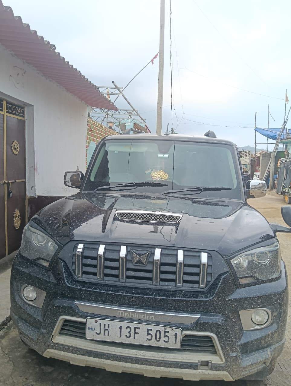 Mahindra Scorpio - Photo 3