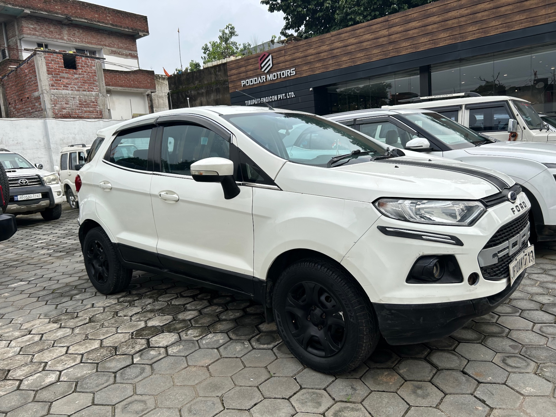 Maruti Suzuki EcoSport - View 2