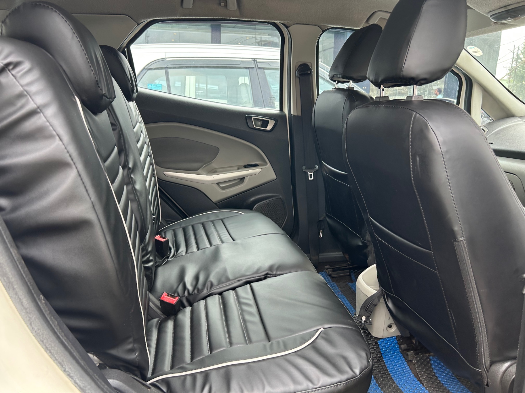 Maruti Suzuki EcoSport - View 6