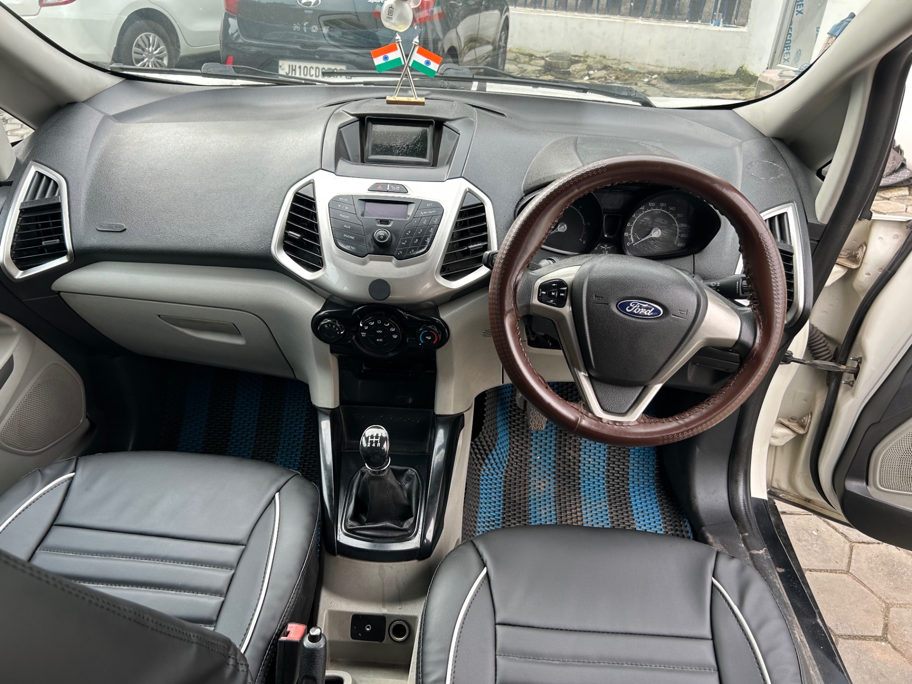 Maruti Suzuki EcoSport - View 7