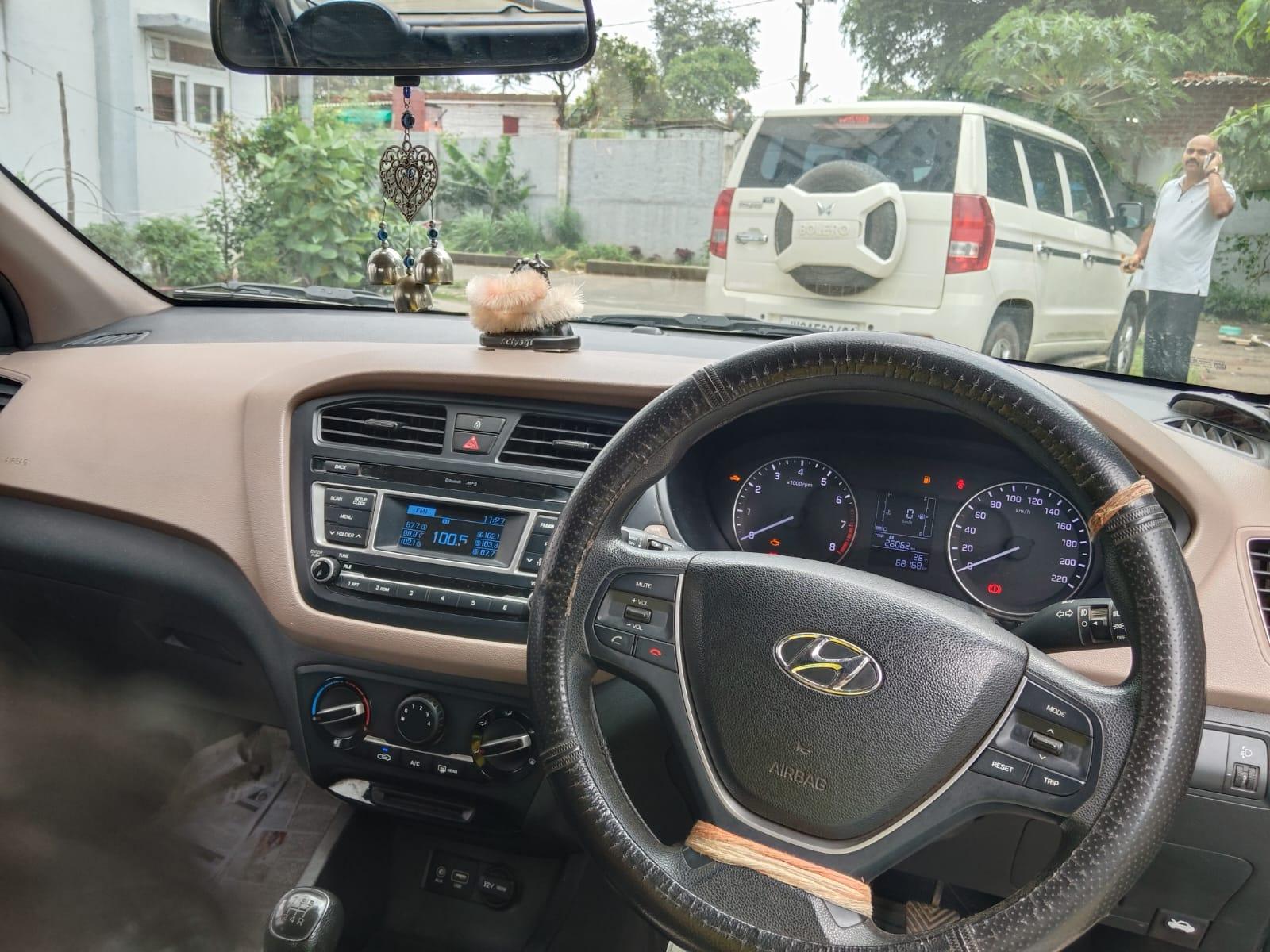 Hyundai i20 - Photo 5