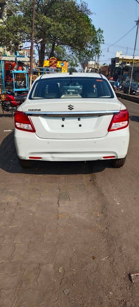 Maruti Suzuki Dzire - Photo 10