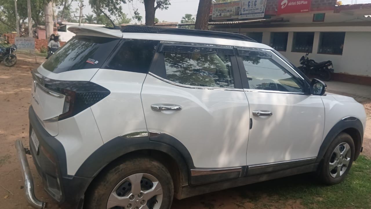 Mahindra XUV 3XO - Photo 6