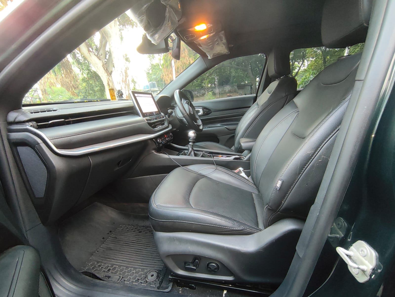 Jeep Compass - Photo 3
