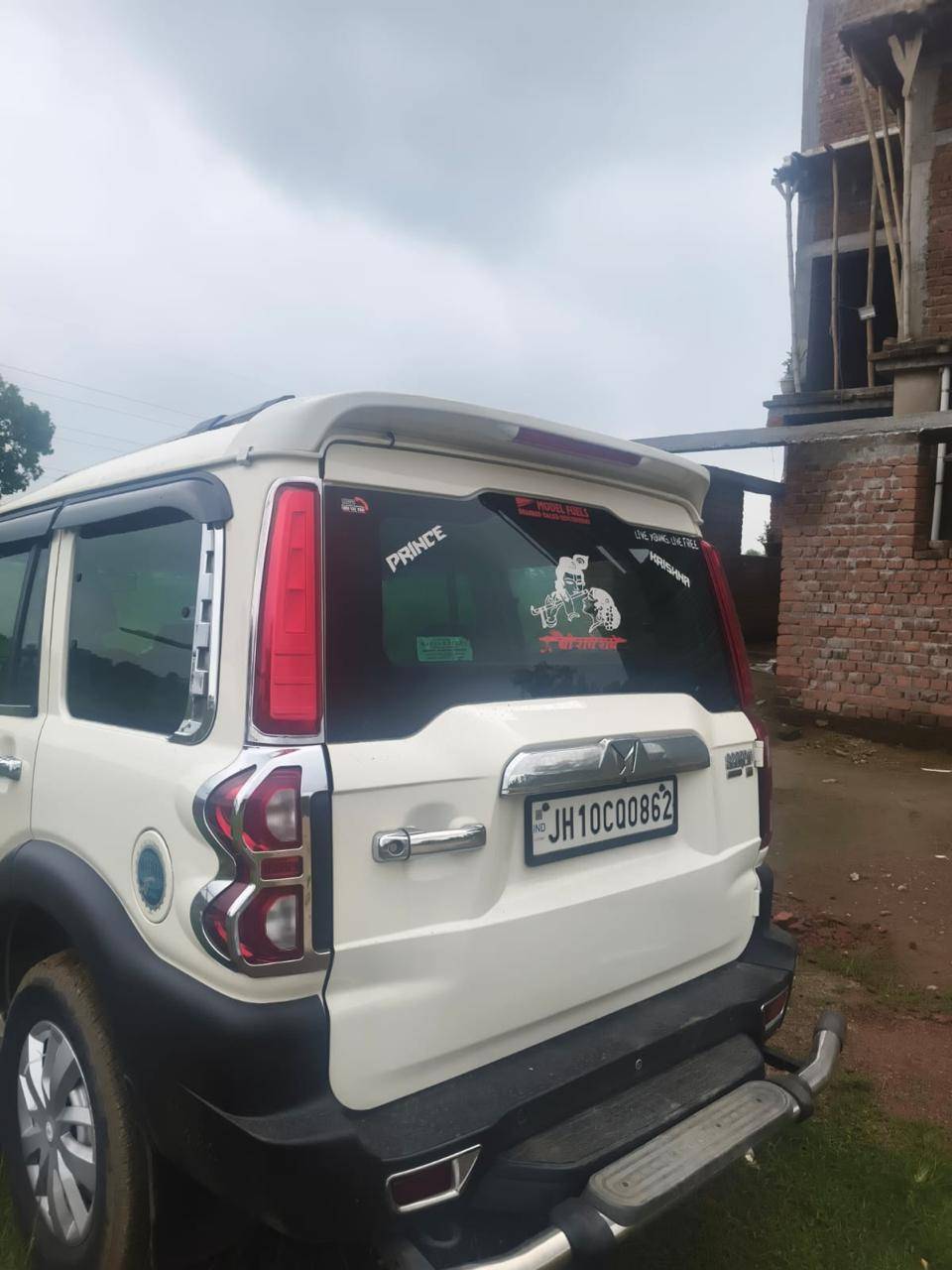 Mahindra Scorpio - Photo 10