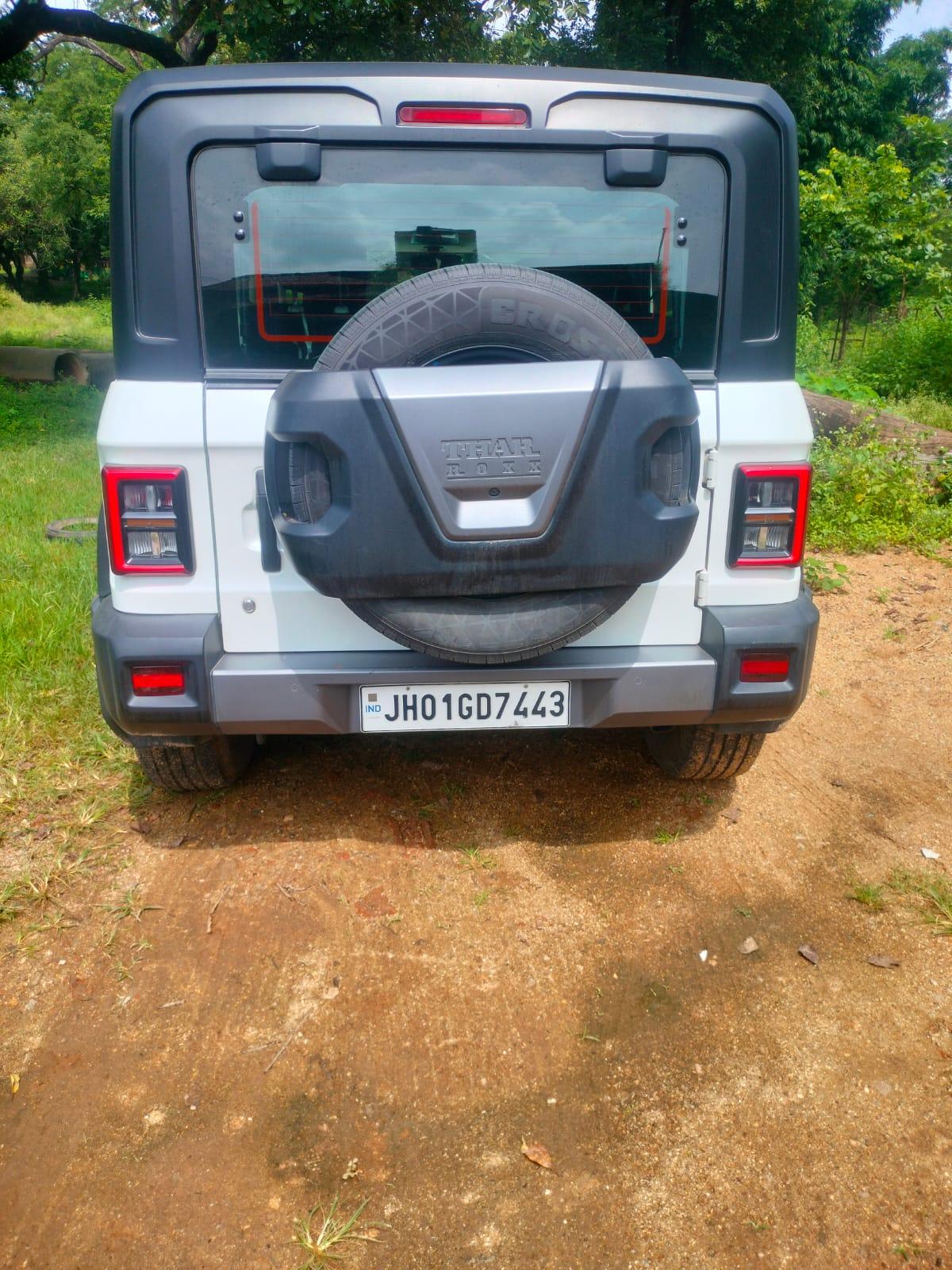 Mahindra thar roxx - Photo 4