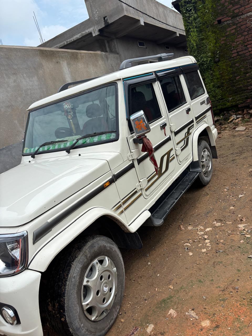 Mahindra Bolero - Photo 8