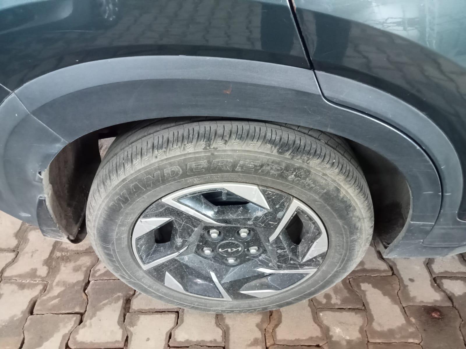 Kia Sonet - Photo 6