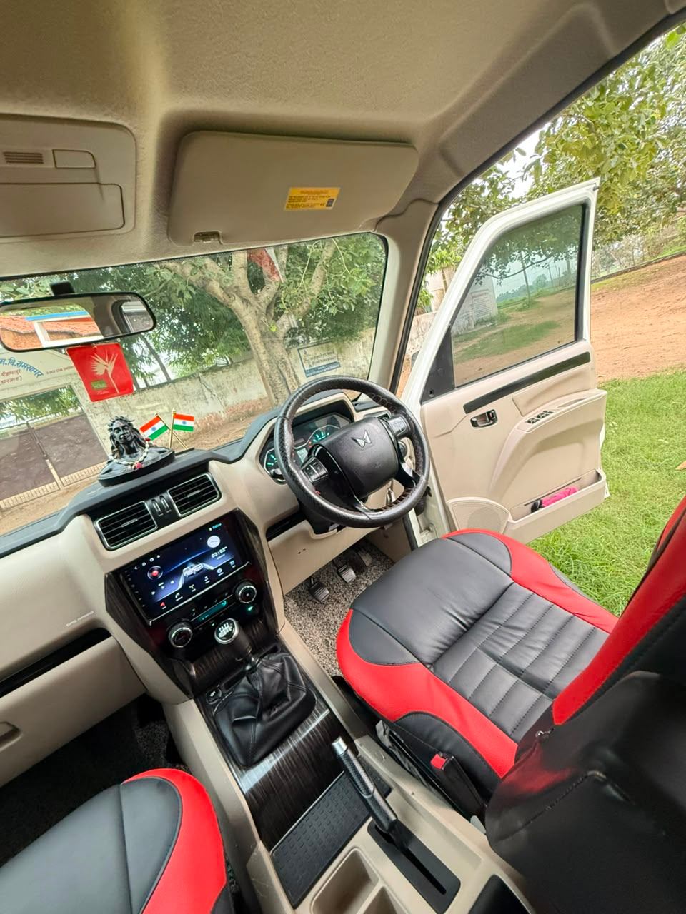Mahindra Scorpio - Photo 3
