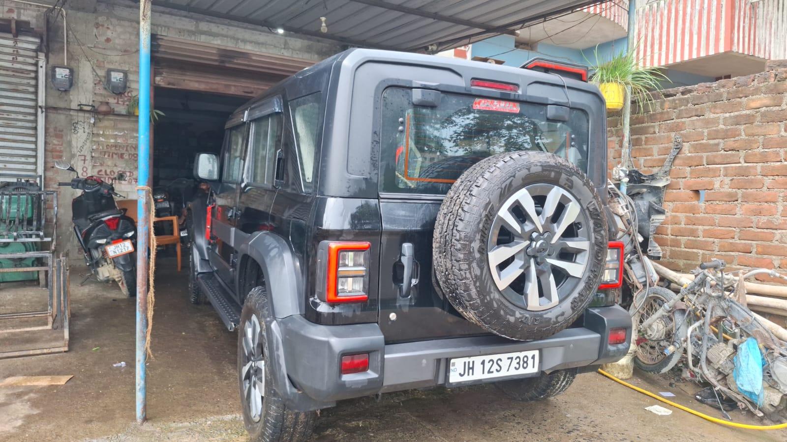 Mahindra Thar Roxx - Photo 9