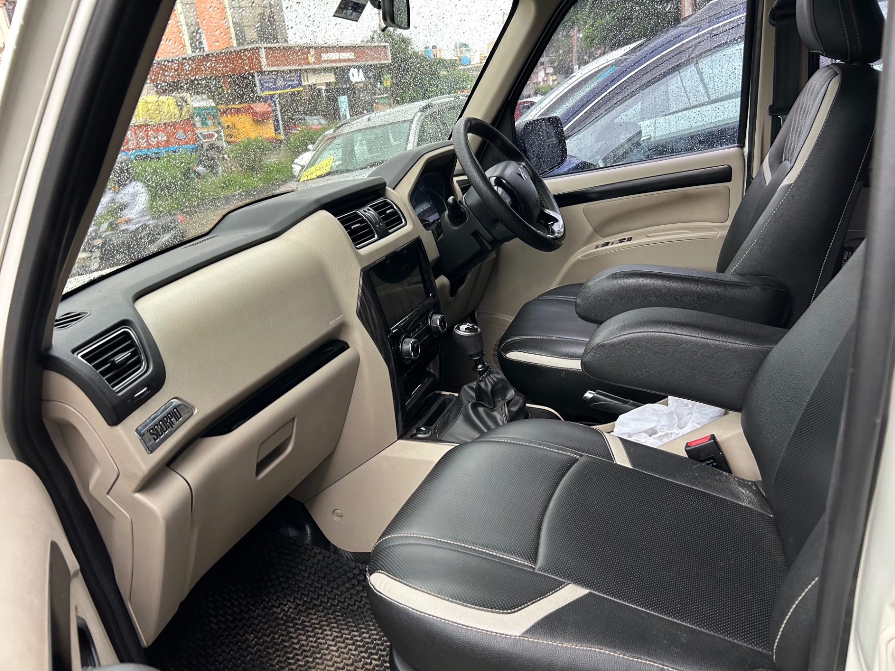 Mahindra Scorpio - View 5