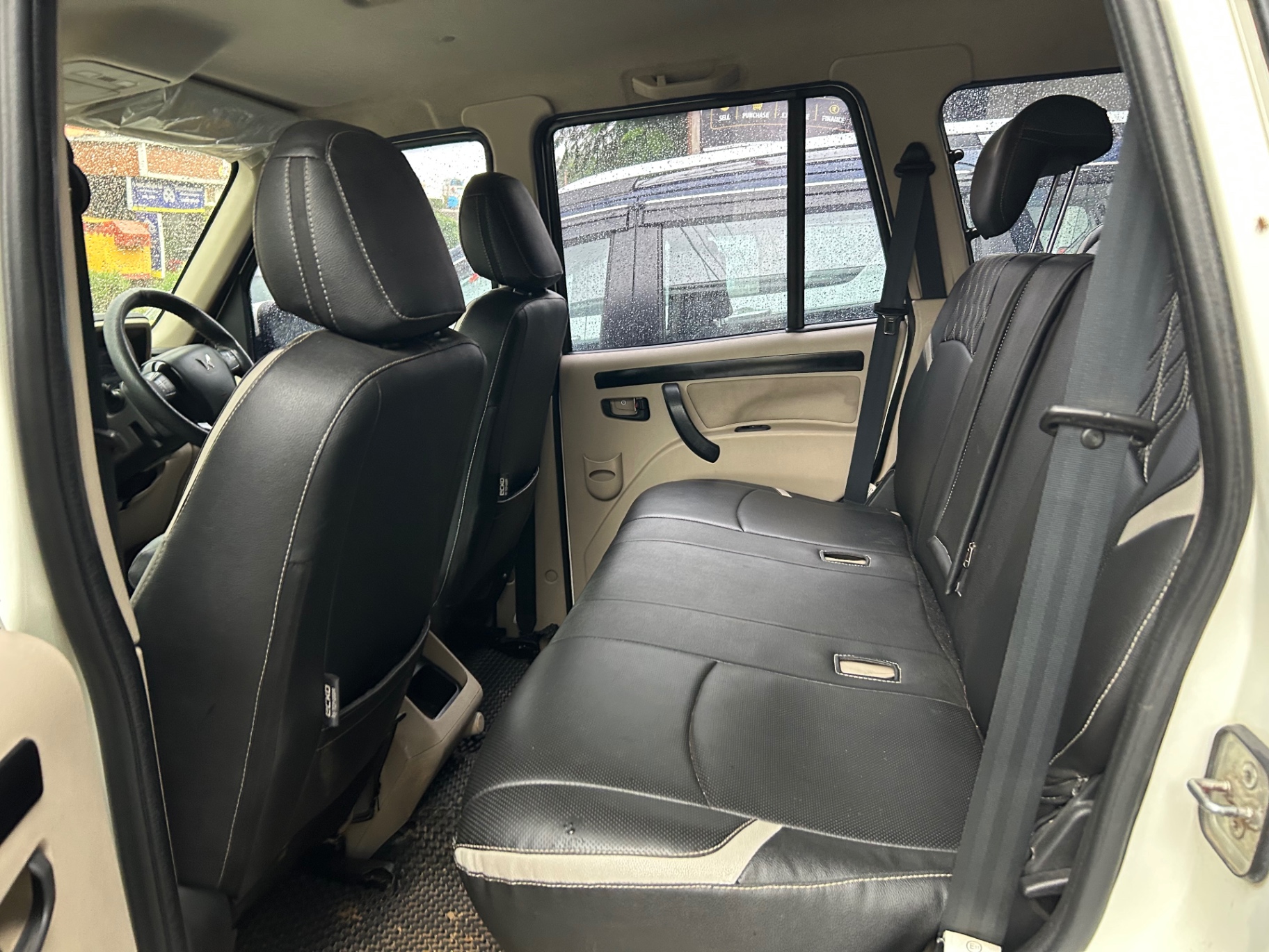 Mahindra Scorpio - View 6