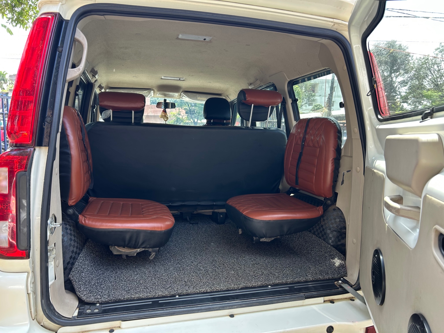 Mahindra Scorpio - View 7