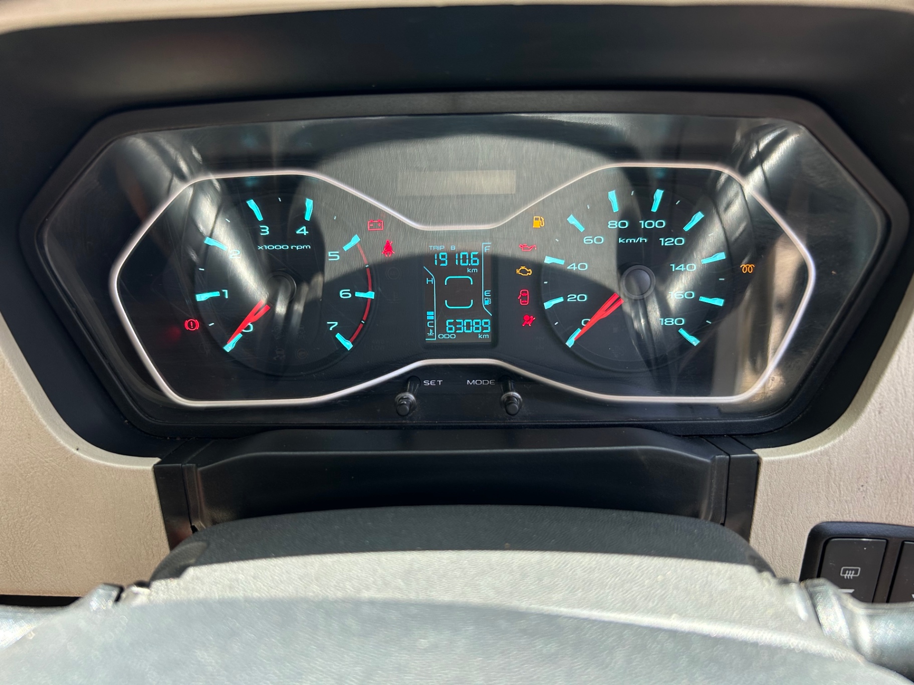Mahindra Scorpio - View 9