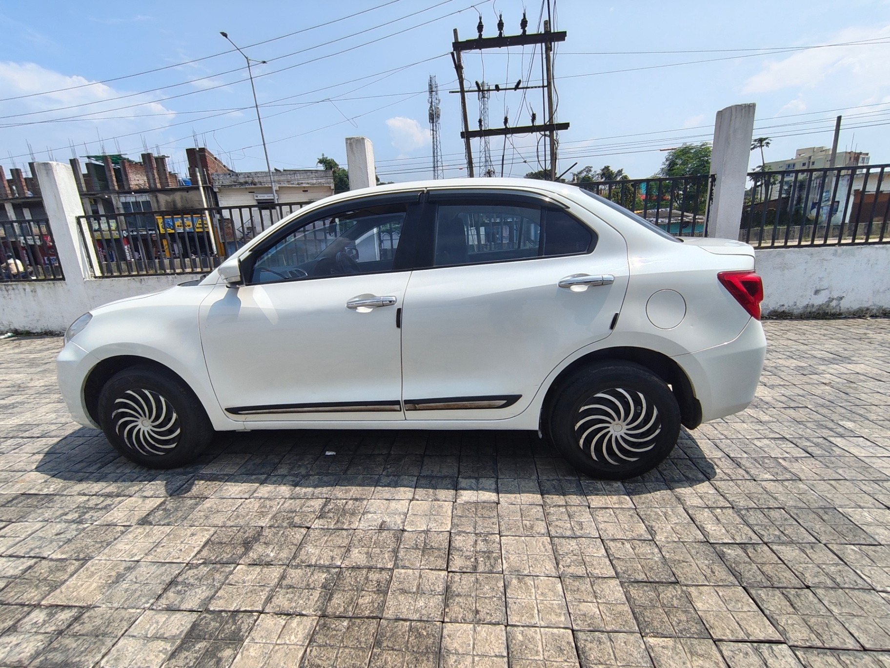 Maruti Suzuki Dzire - View 4