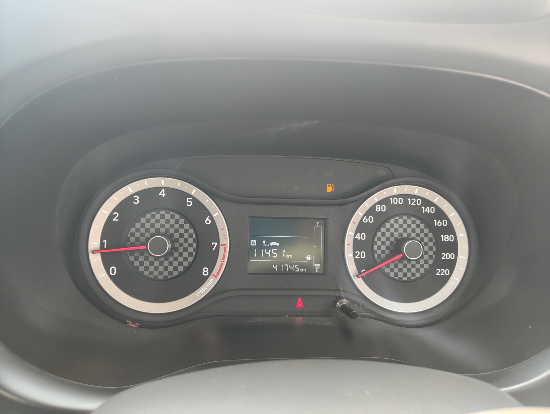Hyundai Aura - View 6