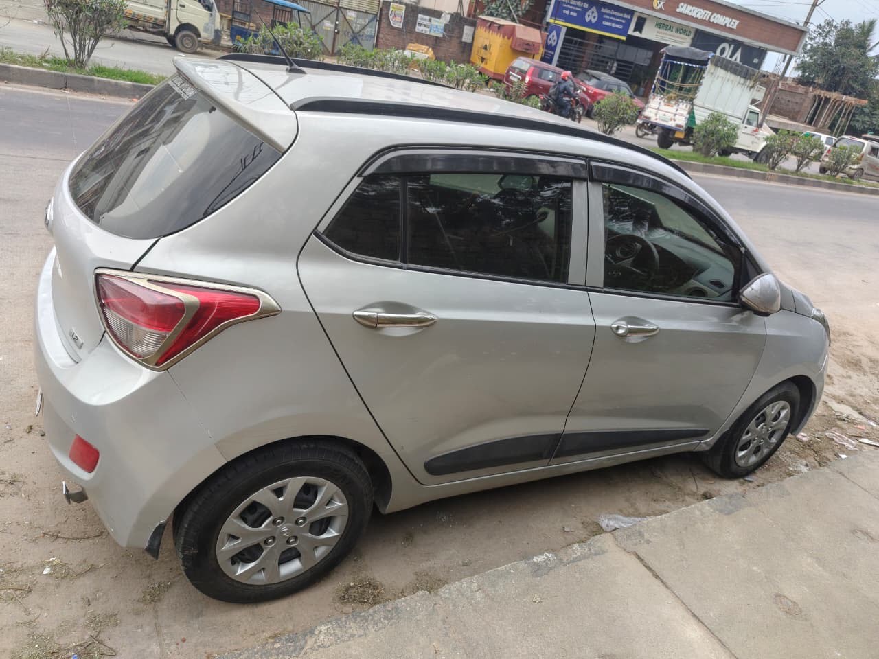 Hyundai Grand i10 - View 2