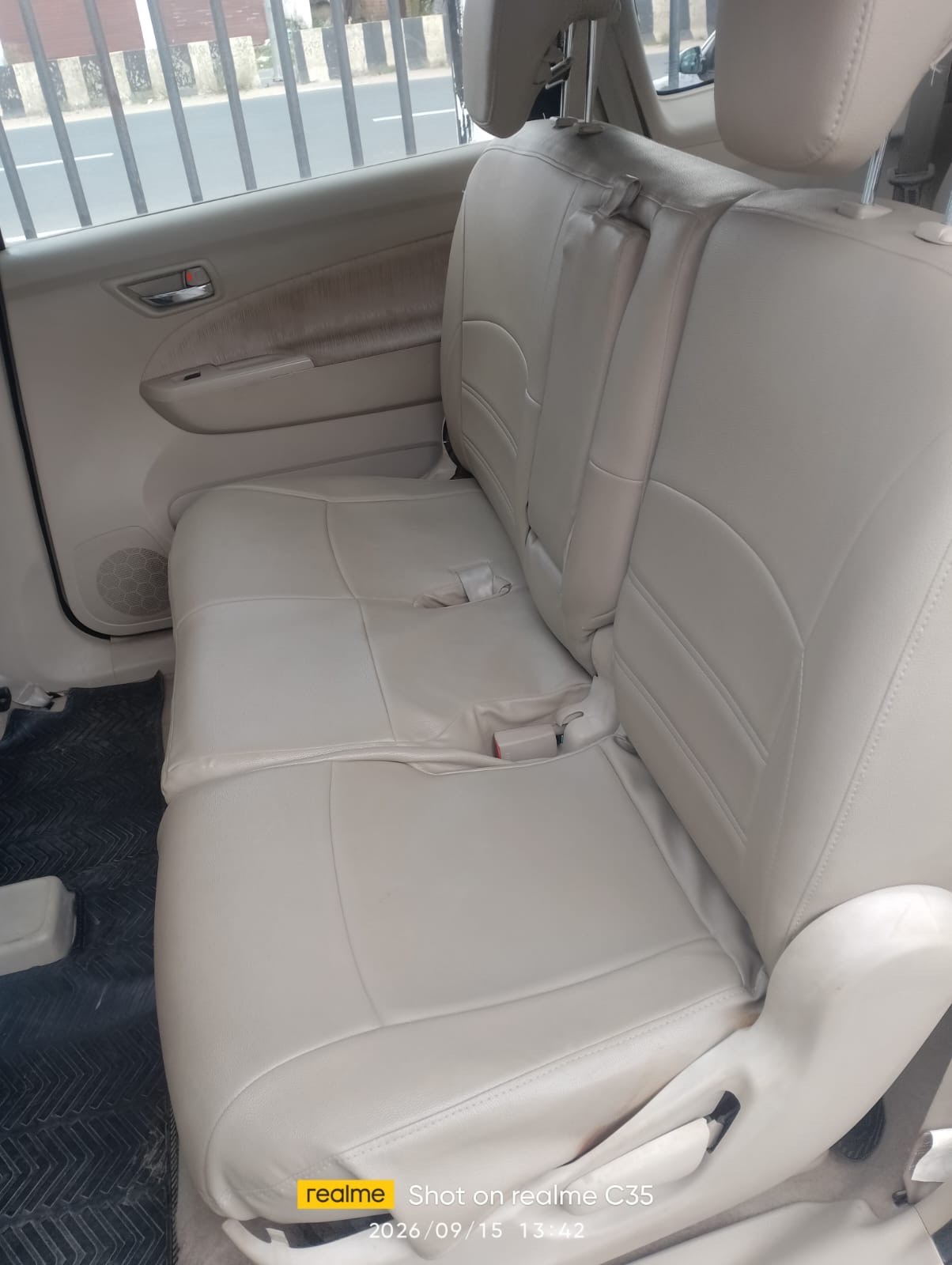 Maruti Suzuki Ertiga - View 6